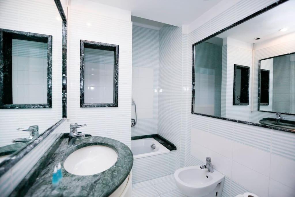 רומא Blue Navona Two Bedroom Apartment - Topcollection מראה חיצוני תמונה