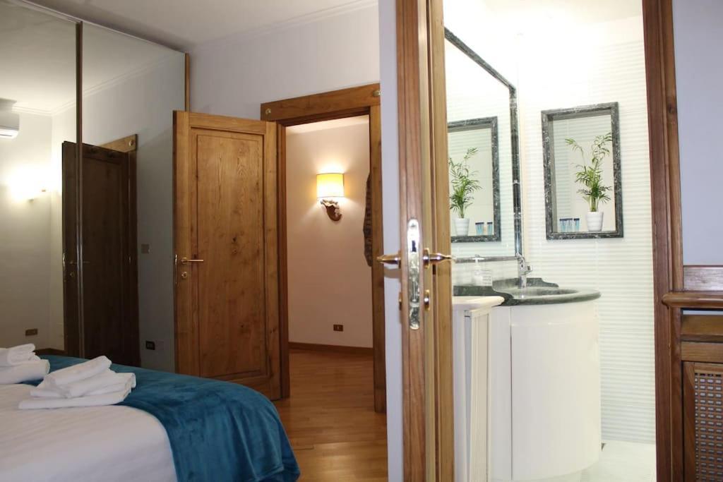 רומא Blue Navona Two Bedroom Apartment - Topcollection מראה חיצוני תמונה